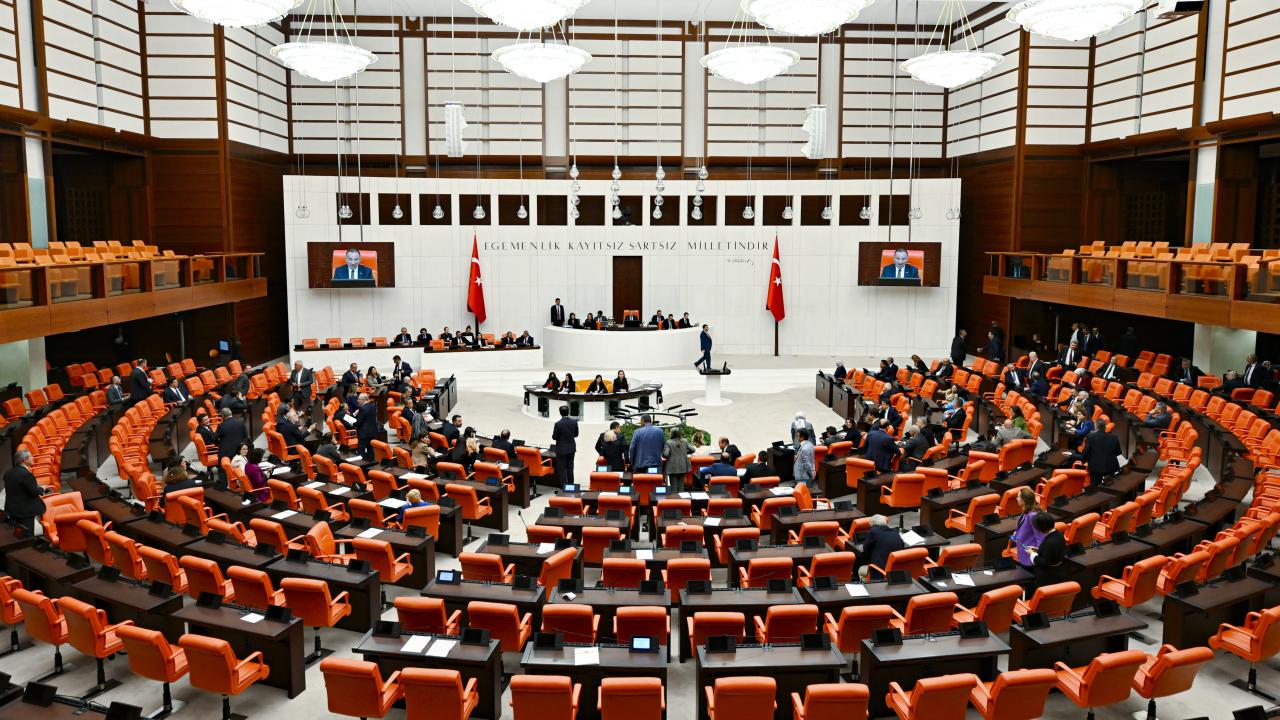 SUÇA SÜRÜKLETİLEN  ÇOCUKLAR İÇİN HUKUK ELİ İLE ADALETTEN KAÇIRMALAR VE ÇOCUKLARIN KORUNMAMASI -1